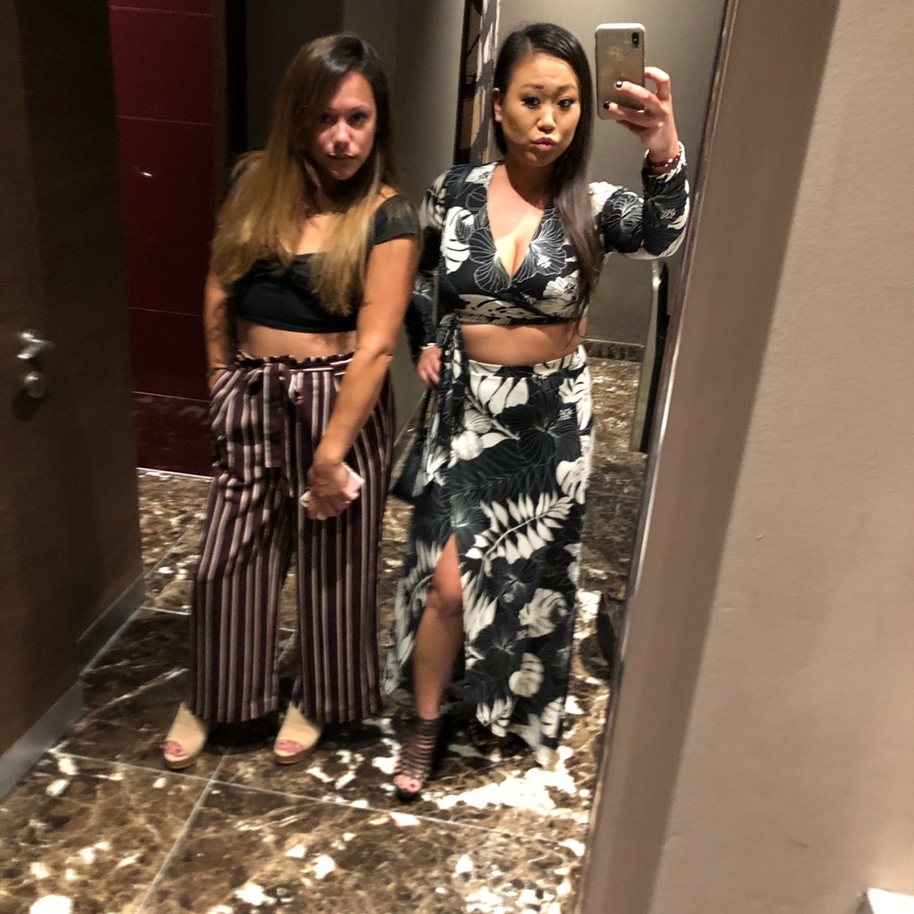 Dress - Picture 3 of 4
